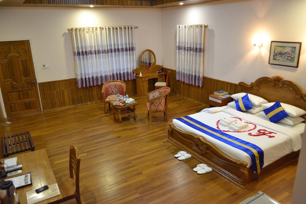 Famous Hotel باغو المظهر الخارجي الصورة