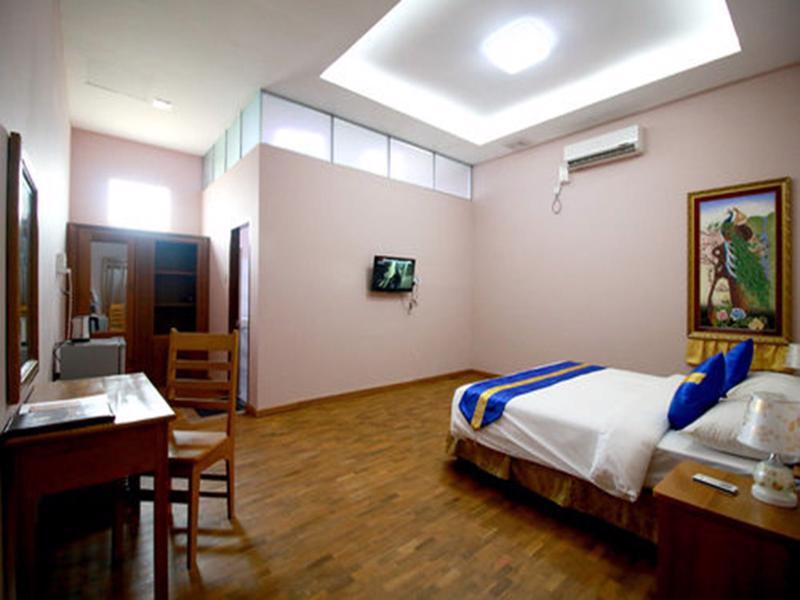 Famous Hotel باغو المظهر الخارجي الصورة